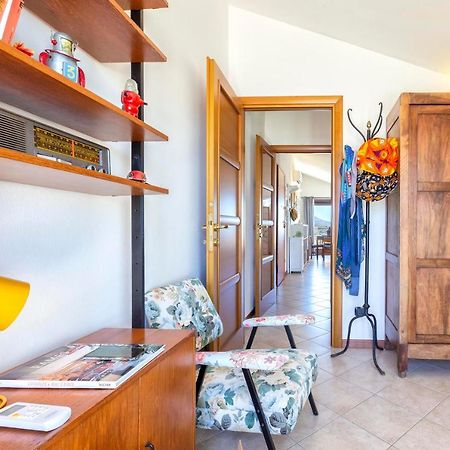 Sunshine Home Attico Vista Mare Алгеро Екстериор снимка